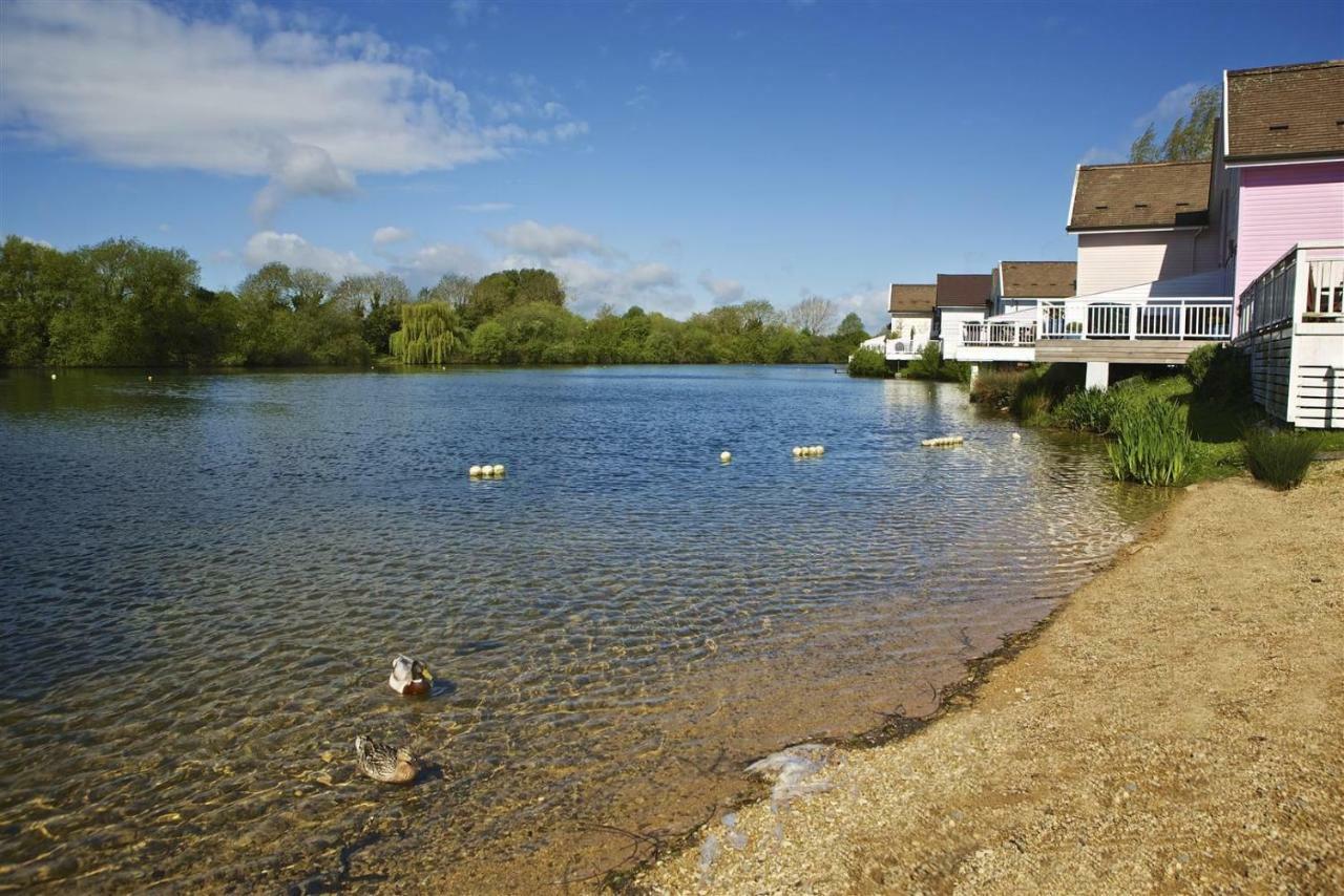 Mallard Lodge Cirencester Εξωτερικό φωτογραφία